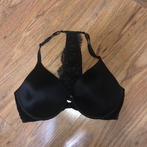Front clasp bra